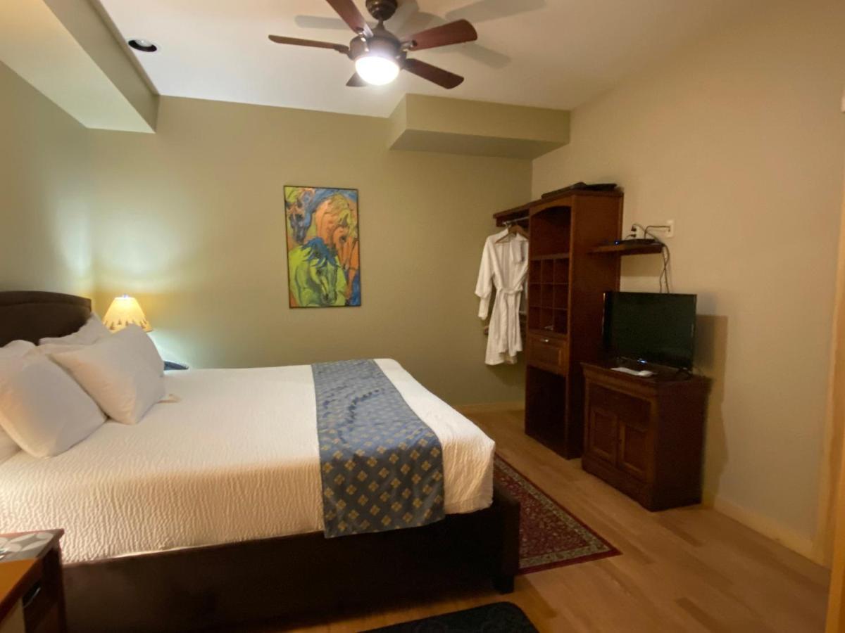 Twisp River Suites Exterior photo